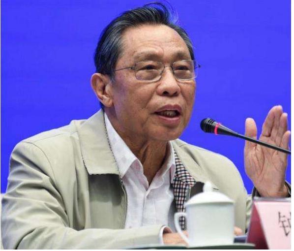 现场:保罗拼全力大腿受伤 戈登关键罚球收竞赛“星空·综合体育”(图2) 星空·综合体育